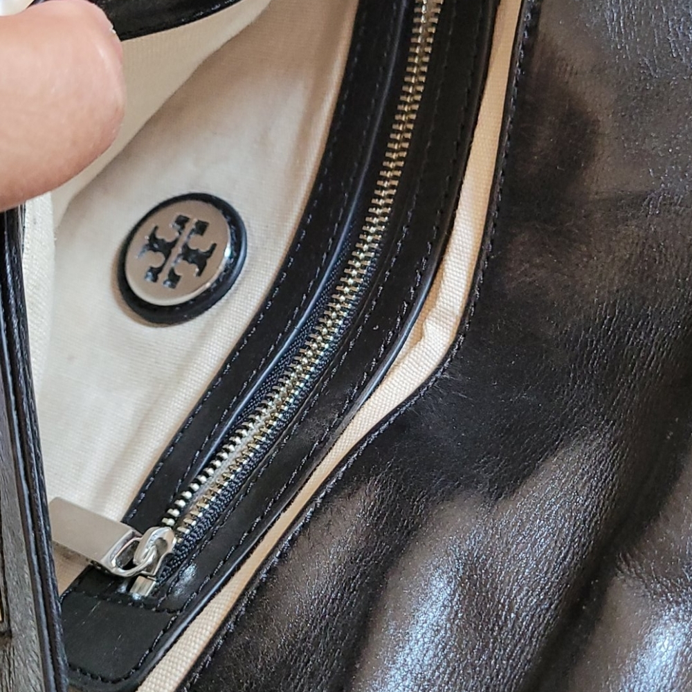 Handbag - Picture 3 of 7